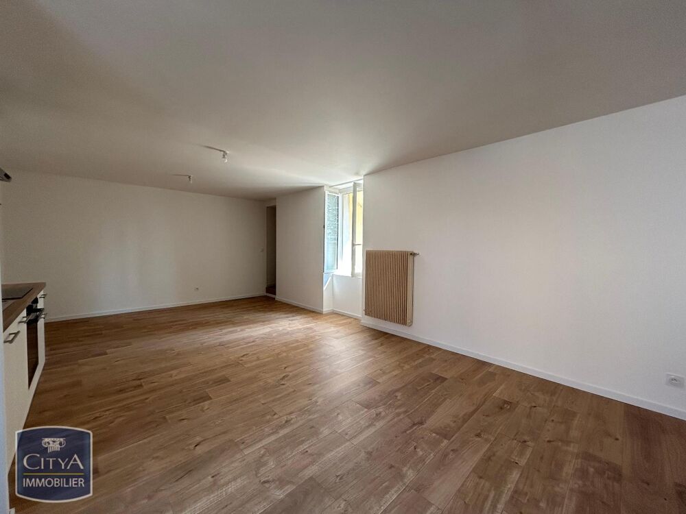 location Appartement - 1 pièce(s) - 37 m² Le Coteau (42120)