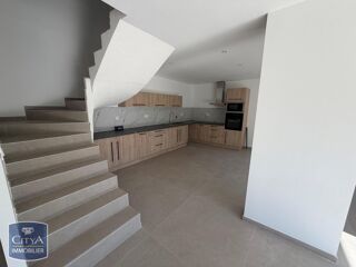  Maison à louer 4 pièces 108 m²