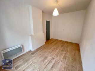 Appartement à louer 2 pièces 36 m²