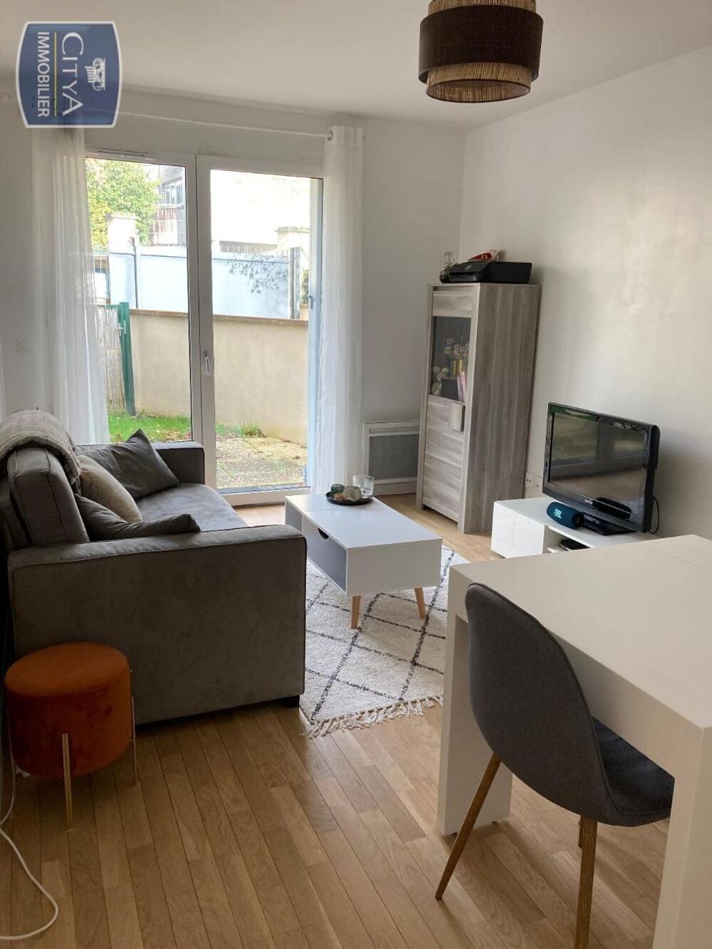 location Appartement - 2 pièce(s) - 47 m² Versailles (78000)