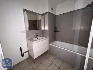  Appartement à louer 2 pièces 54 m²