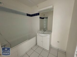  Appartement à louer 2 pièces 53 m²