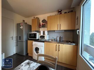  Appartement à louer 1 pièce 32 m²