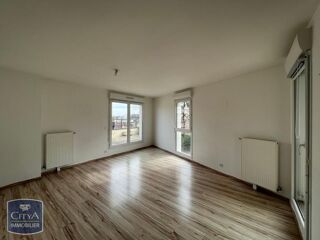  Appartement à louer 3 pièces 61 m²