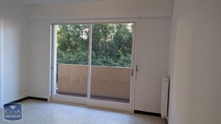 Appartement à louer 1 pièce 27 m²