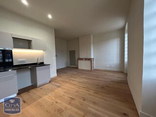  Appartement à louer 2 pièces 48 m²
