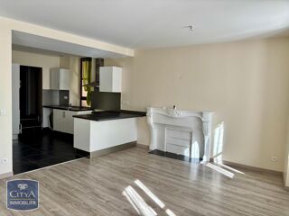  Appartement à louer 3 pièces 73 m²