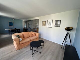  Appartement à louer 3 pièces 85 m²