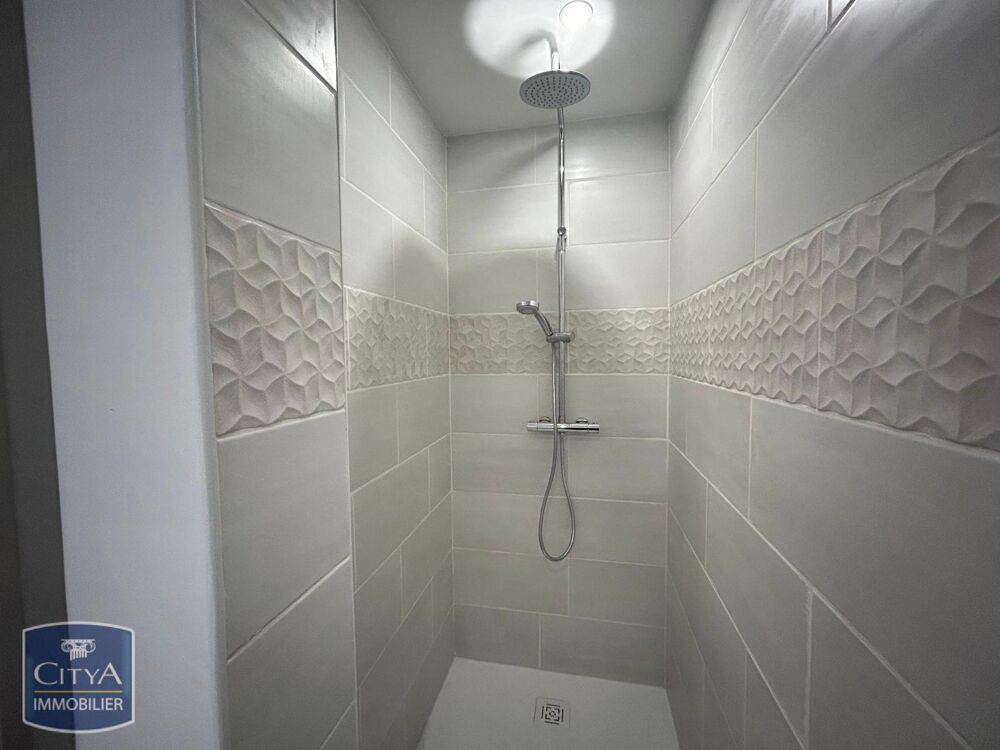 location Appartement - 2 pièce(s) - 39 m² Saint-Quentin (02100)