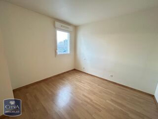  Appartement à louer 3 pièces 61 m²