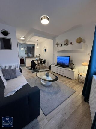  Appartement à louer 2 pièces 38 m²