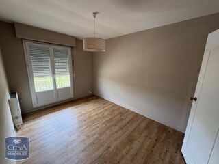  Appartement à louer 2 pièces 70 m²