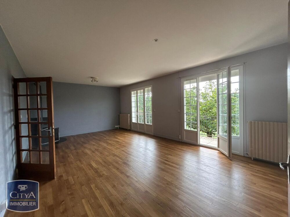 location Maison - 3 pièce(s) - 104 m² Varetz (19240)