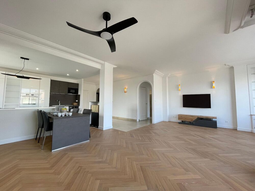 Aubenas Centre Ville : Appartement exceptionnel de 109m²....