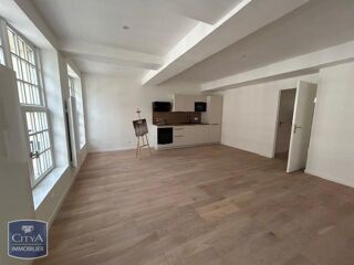  Appartement à louer 3 pièces 64 m²