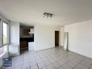  Appartement à louer 1 pièce 28 m²