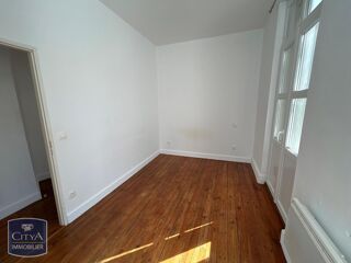  Appartement à louer 3 pièces 56 m²