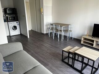  Appartement à louer 2 pièces 38 m²