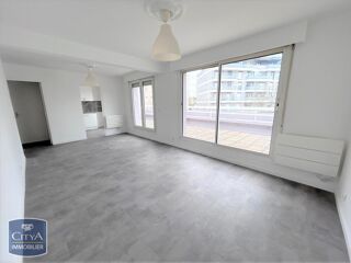  Appartement à louer 4 pièces 71 m²