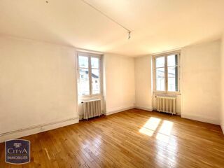  Appartement à louer 5 pièces 125 m²
