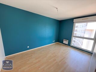  Appartement à louer 2 pièces 35 m²