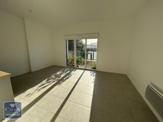  Appartement à louer 1 pièce 36 m²