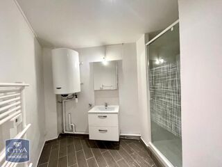  Appartement à louer 2 pièces 36 m²