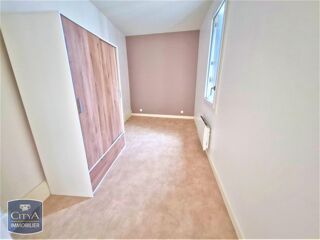  Appartement à louer 2 pièces 43 m²