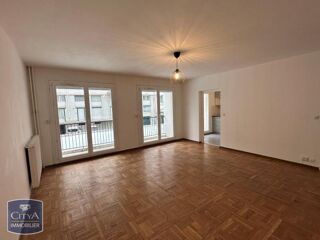  Appartement à louer 1 pièce 41 m²