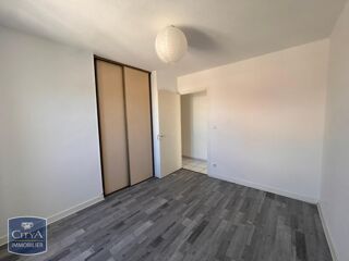  Appartement à louer 3 pièces 57 m²