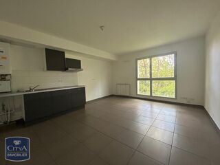  Appartement à louer 3 pièces 57 m²