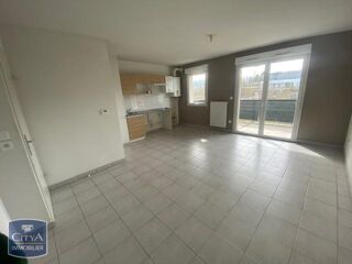  Appartement à louer 3 pièces 57 m²