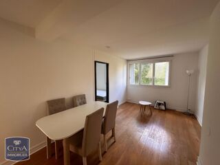  Appartement à louer 2 pièces 38 m²