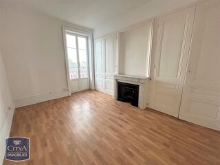  Appartement à louer 2 pièces 59 m²