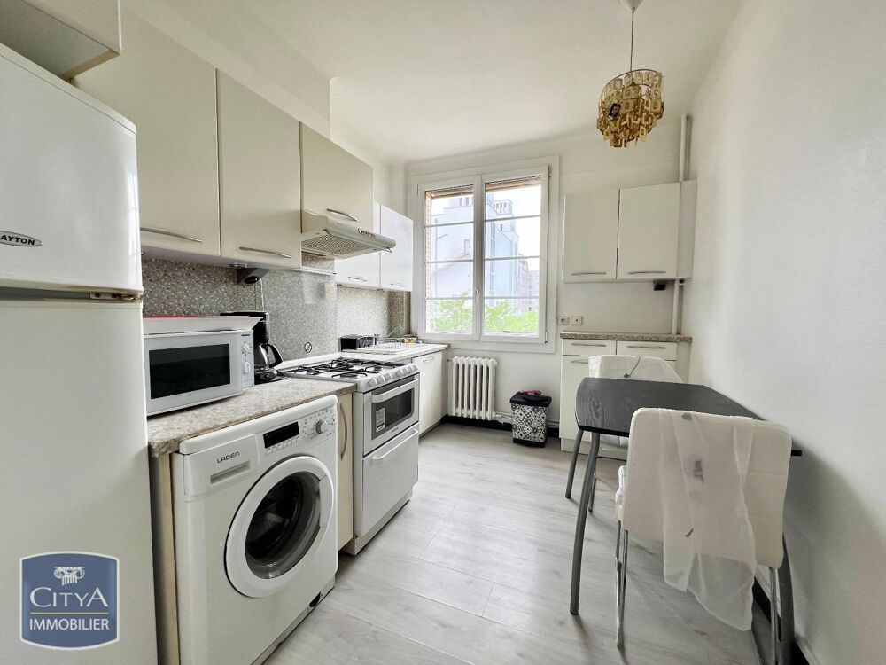 À LOUER RUE PAUL VERLAINE à Villeurbanne, appartement me....
