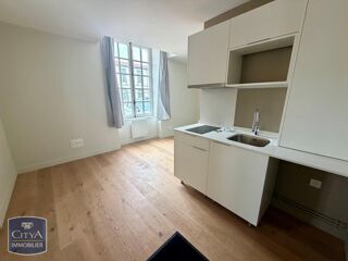  Appartement à louer 1 pièce 19 m²