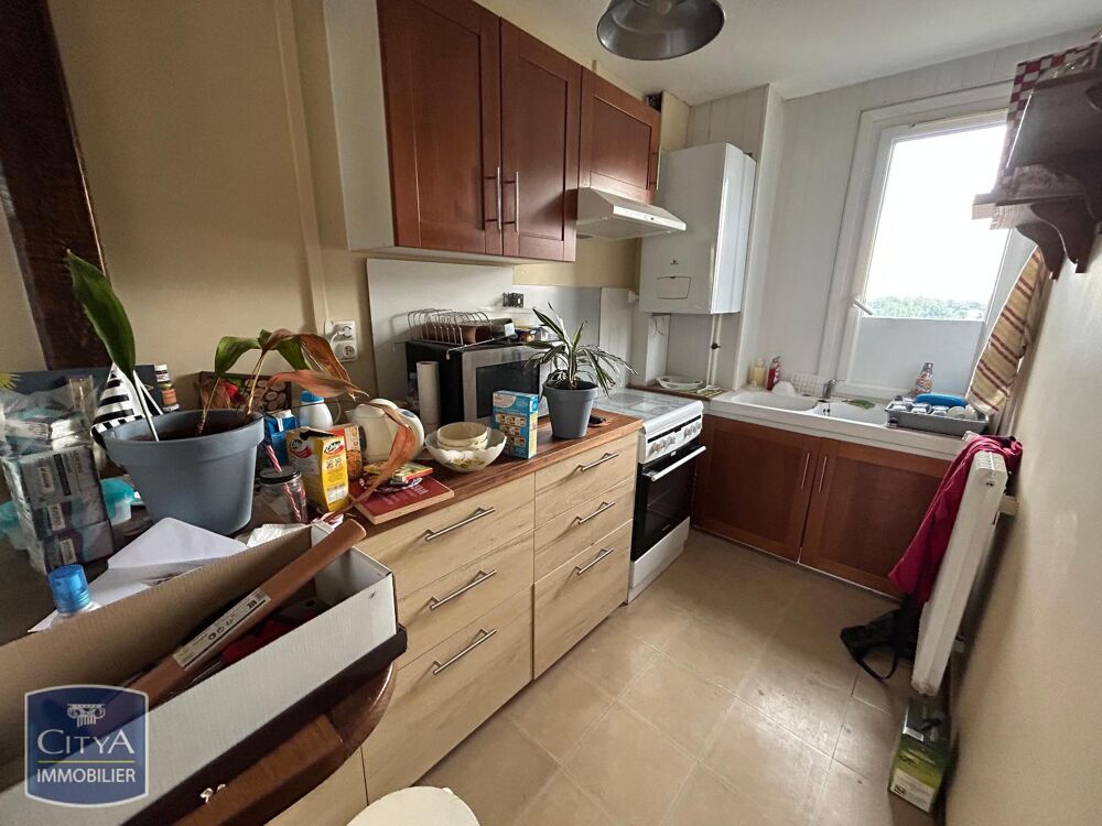 location Appartement - 2 pièce(s) - 39 m² Saint-Benoît (86280)