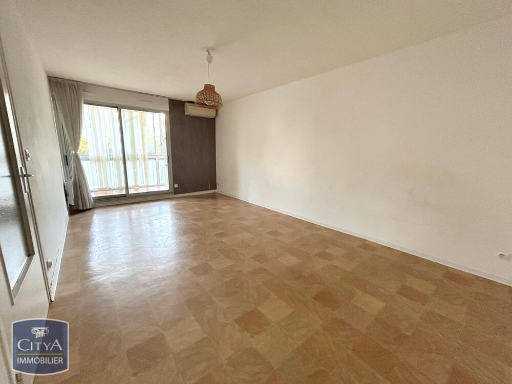 location Appartement - 3 pièce(s) - 70 m² Toulon (83200)