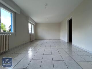  Appartement à louer 5 pièces 124 m²