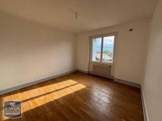  Appartement à louer 3 pièces 63 m²