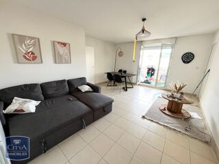  Appartement à louer 3 pièces 64 m²
