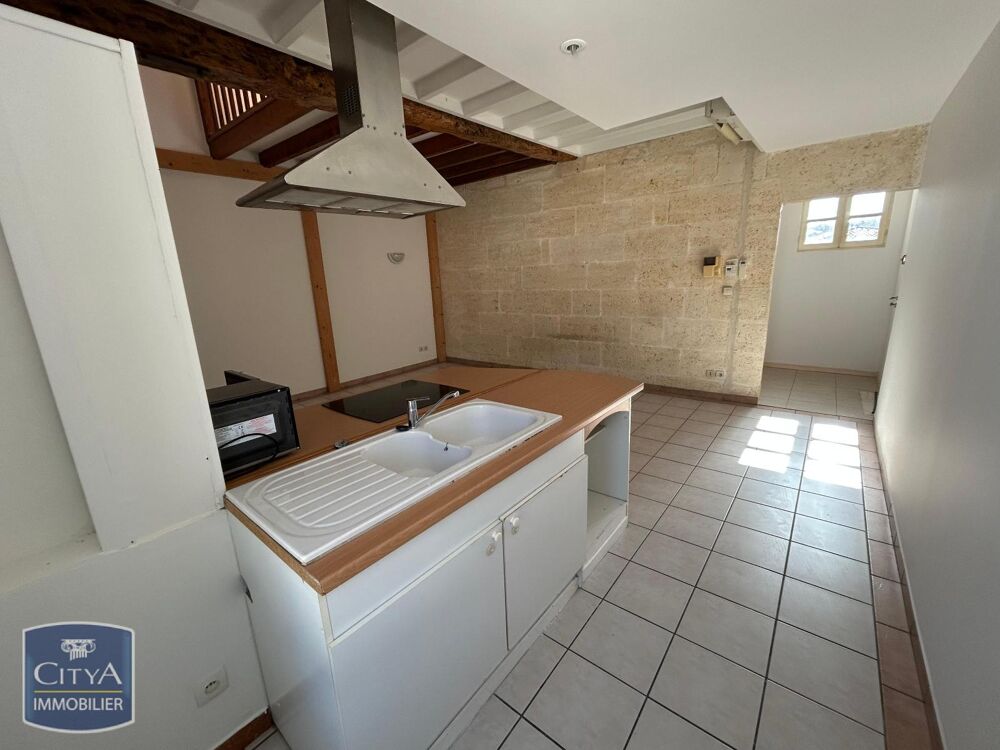 À LOUER : APPARTEMENT EQUIPEE D'UNE CLIMATISATION : Déco....