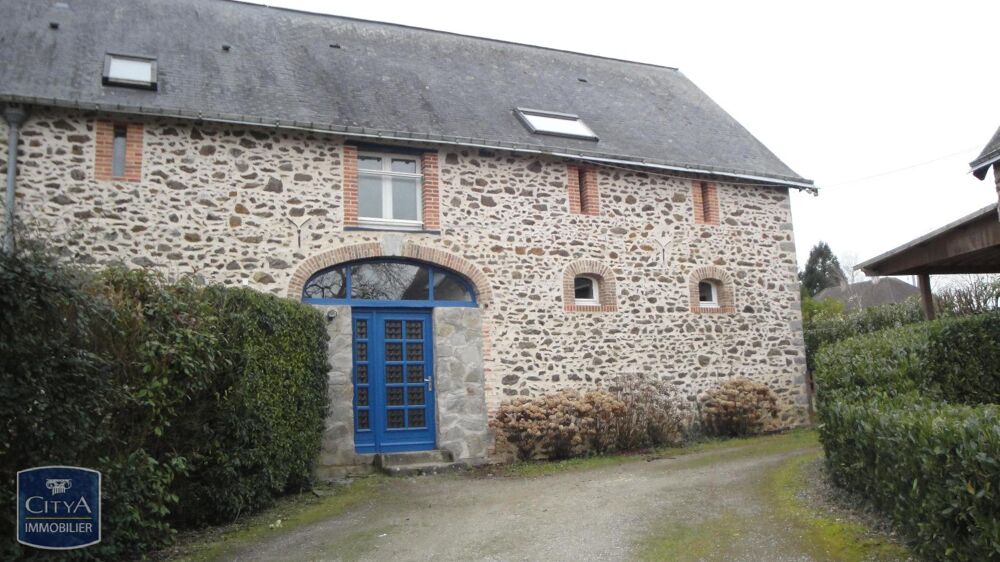 À LOUER : Maison de village T4 située à Argentré, dans l....