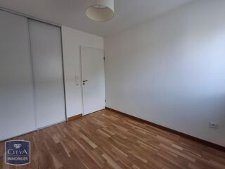  Appartement à louer 3 pièces 60 m²