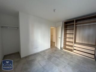  Appartement à louer 2 pièces 53 m²