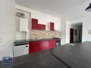  Appartement à louer 3 pièces 81 m²