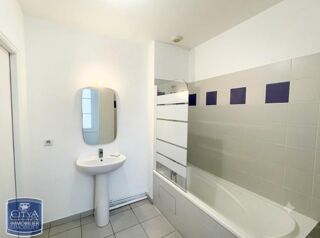  Maison à louer 5 pièces 132 m²