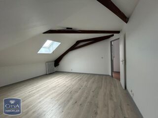  Appartement à louer 5 pièces 123 m²