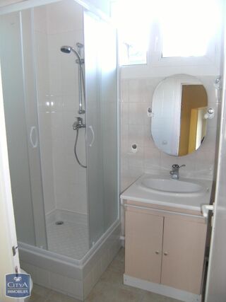  Appartement à louer 2 pièces 40 m²