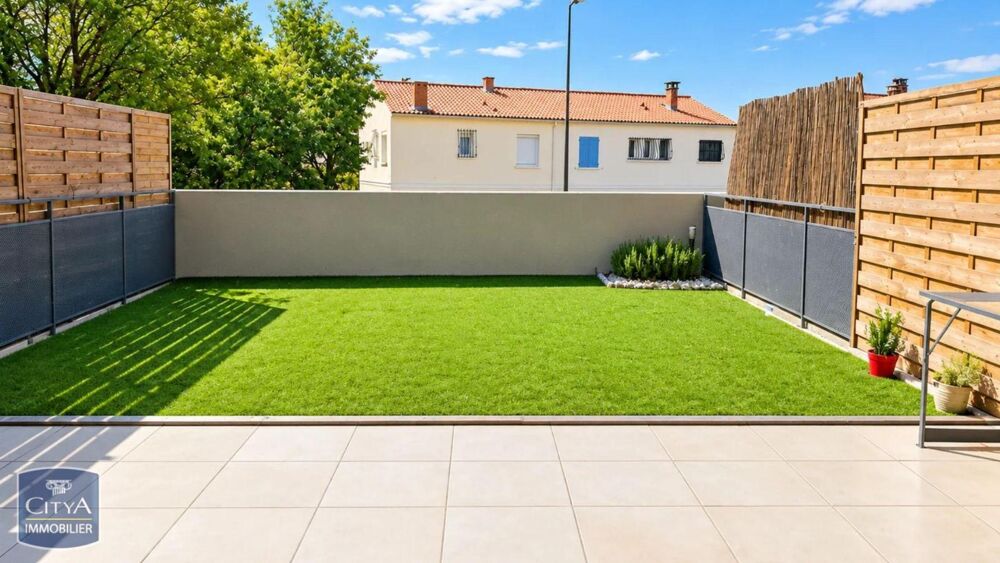 location Appartement - 3 pièce(s) - 68 m² Le Pontet (84130)